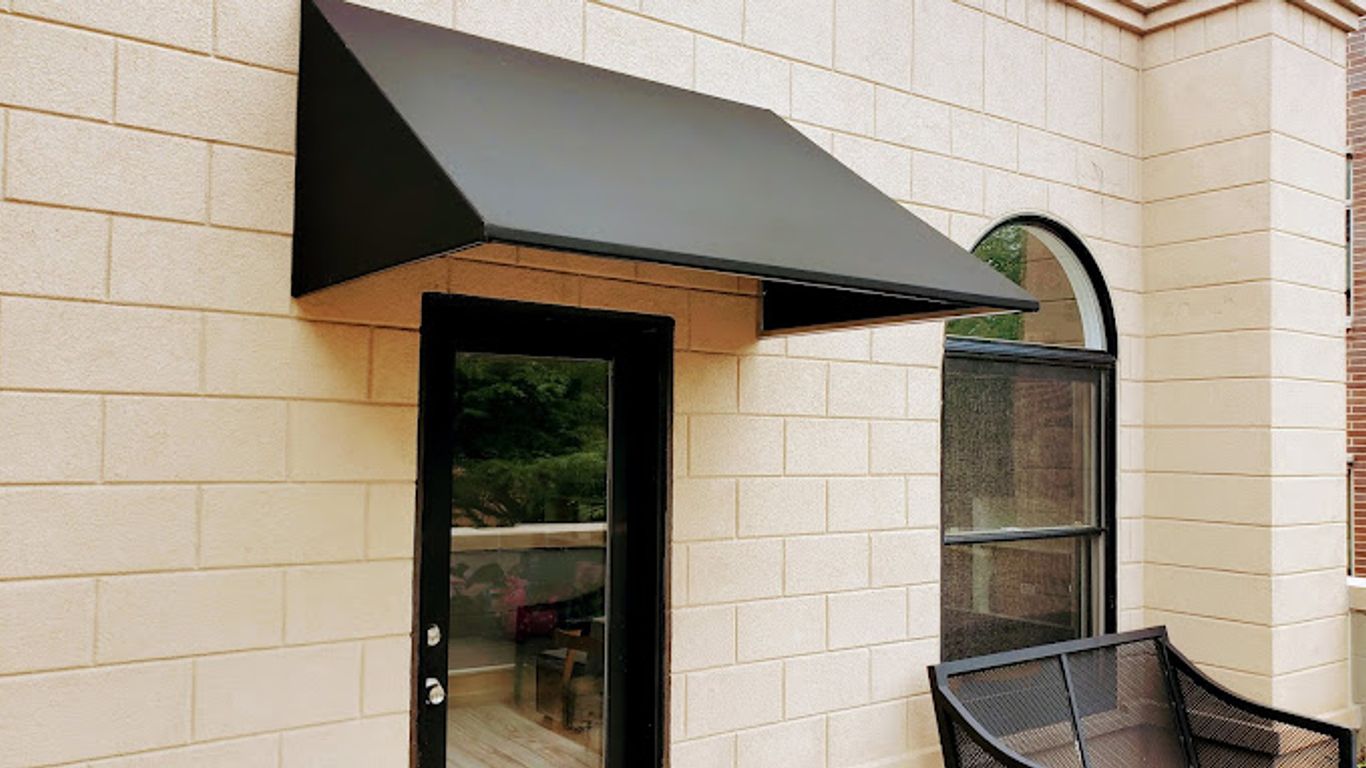 Find Top Awning Installers Near Me for Your Home Improvement Project