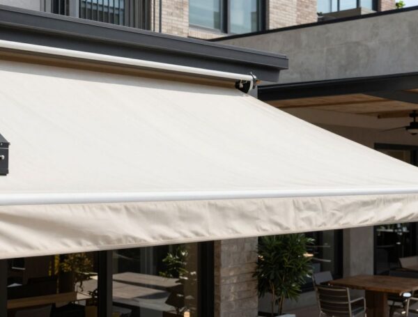Finding Expert Retractable Awning Installers Near Me in Chicago (2026 Guide)